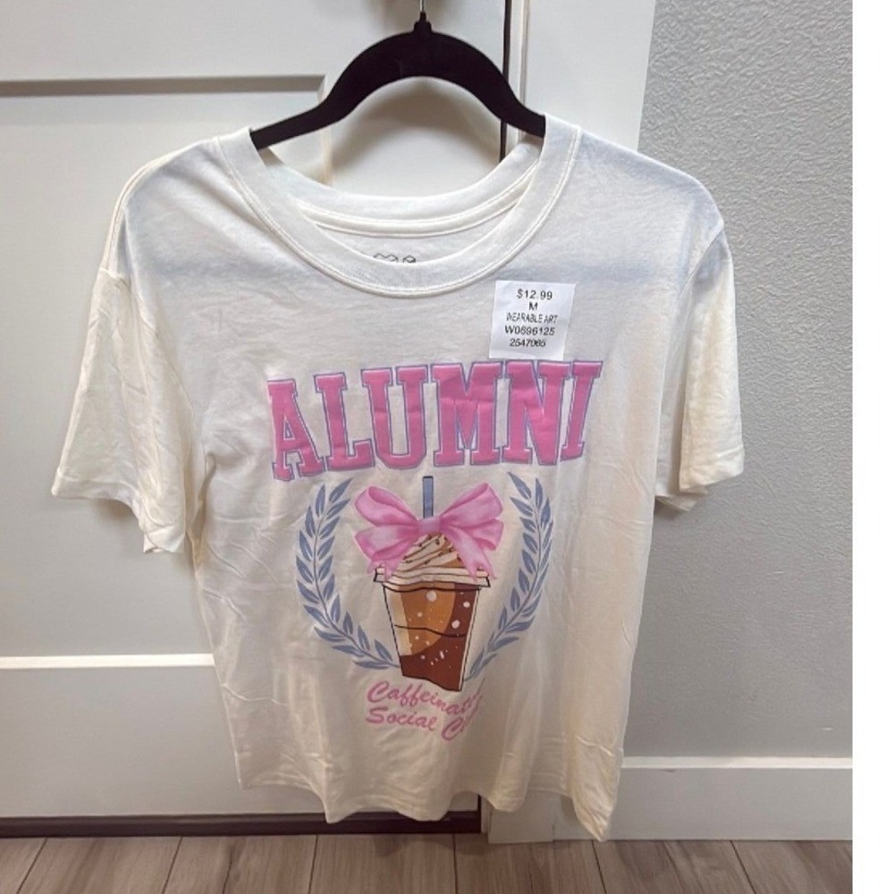 IML Alumni Caffeine Social Club Graphic Tee NWT Size Medium